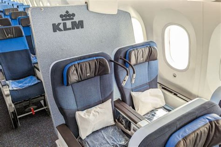 How do I call KLM from the US?