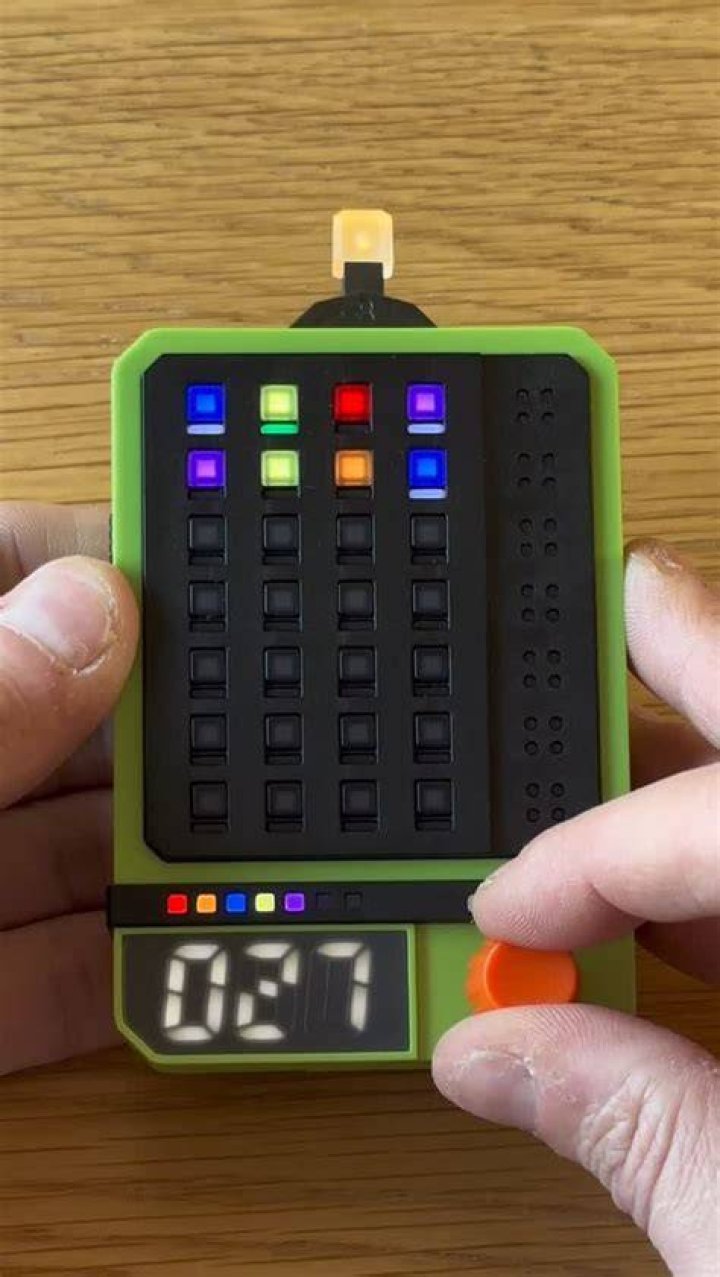 How do you set up a decoder?