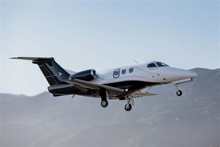 How much is a 10 seater jet?