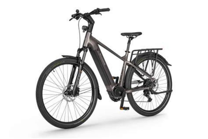 Is 45 km/h fast on a bike?