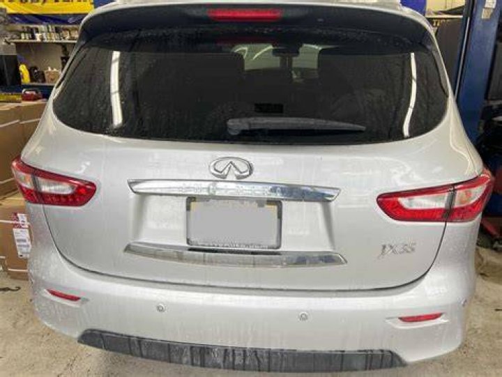 Is Infiniti JX35 expensive to maintain?