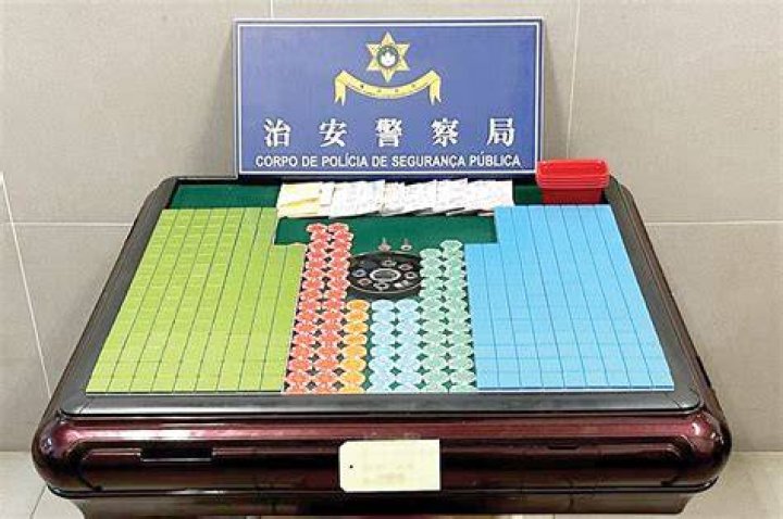 Is mahjong illegal in China?