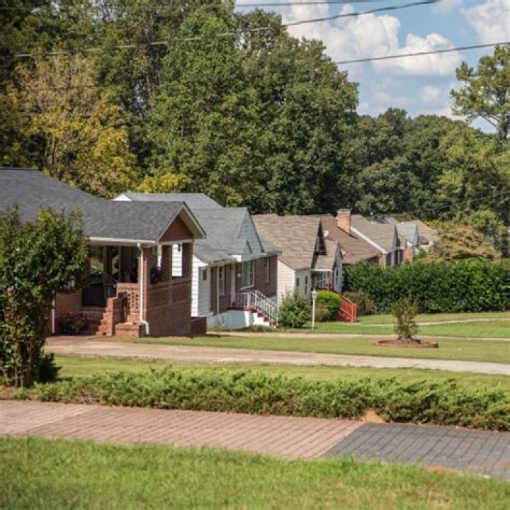 Is Sylvan Hills Ga safe?