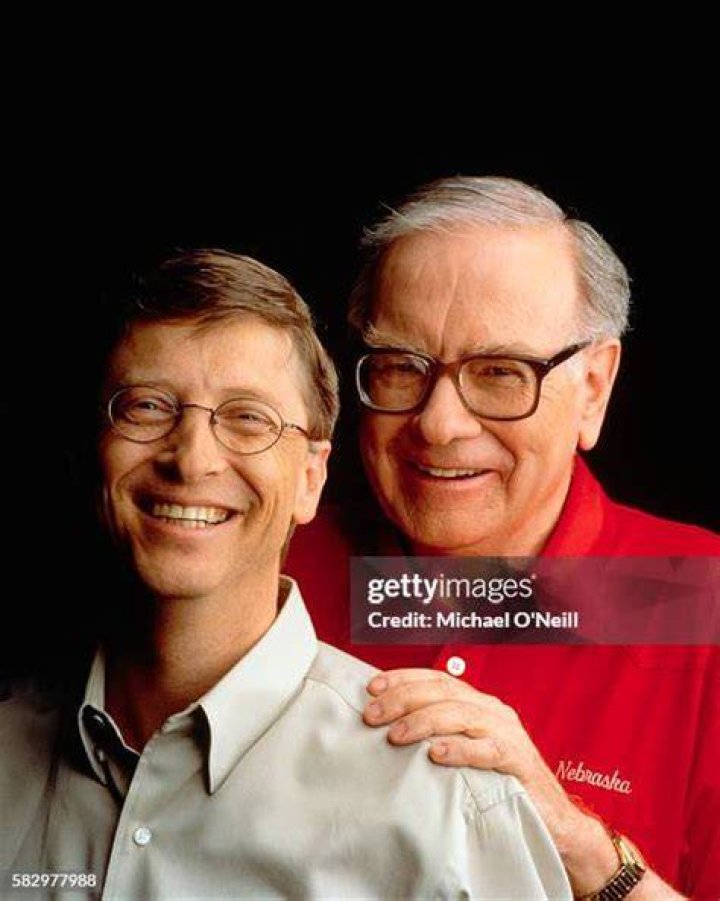 What did Bill Gates learn from Warren Buffett?