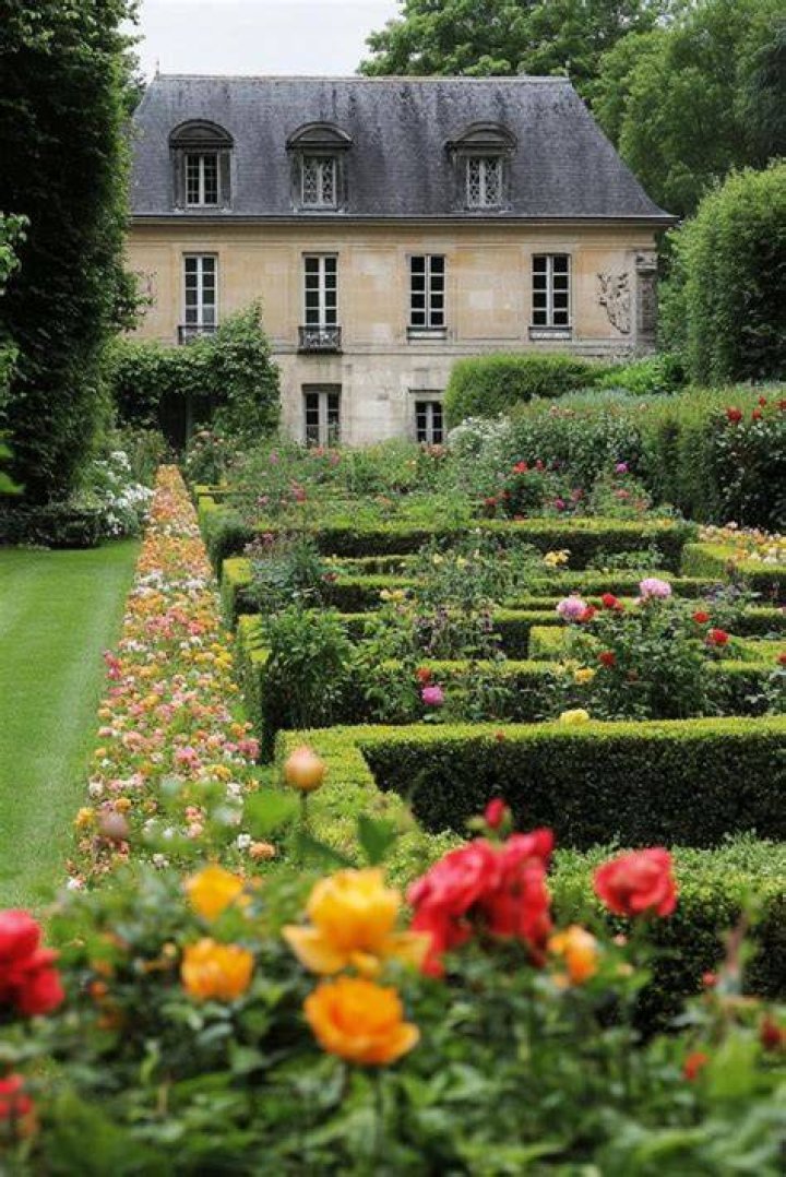 What is special about French garden?