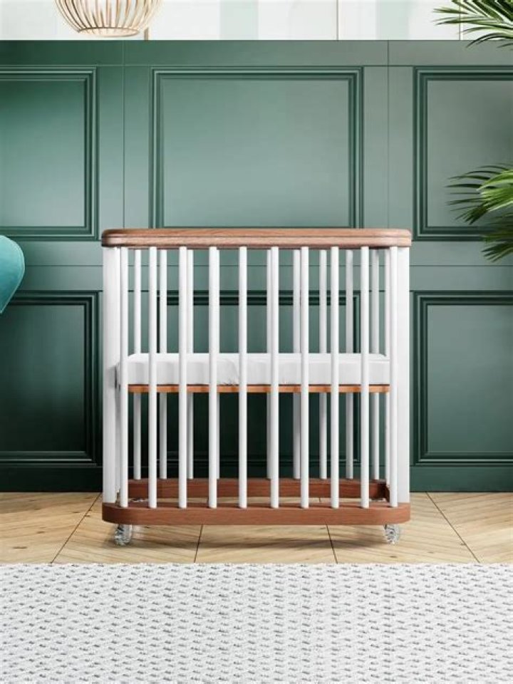 What is the safest crib for a baby?