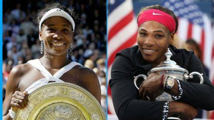 Who has a better record Venus or Serena?