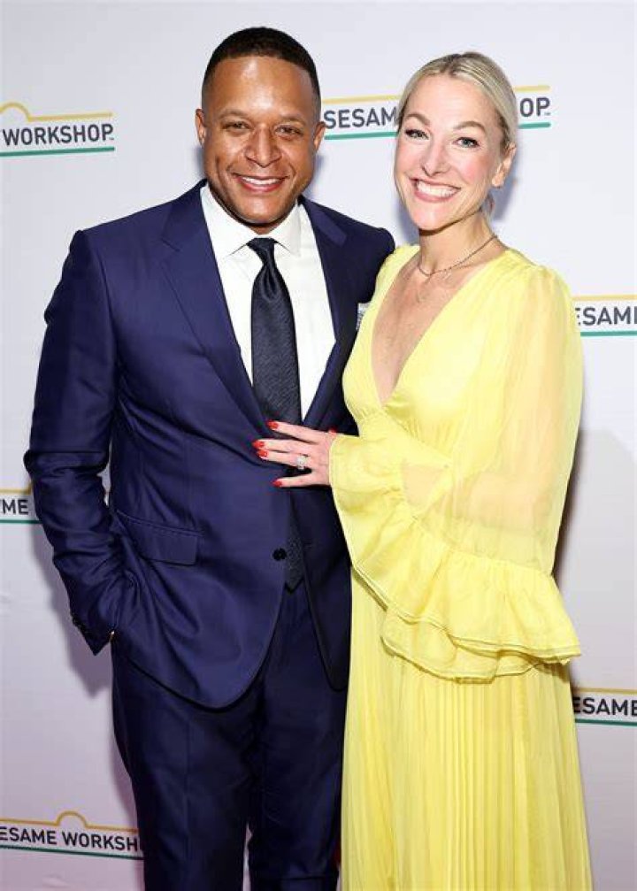 Who is Craig Melvin wife?