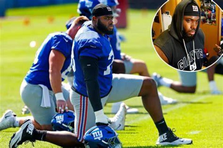 Who is injured on Giants?