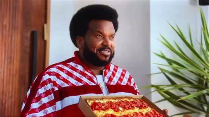 Who is the actor in the Pizza Hut commercial?