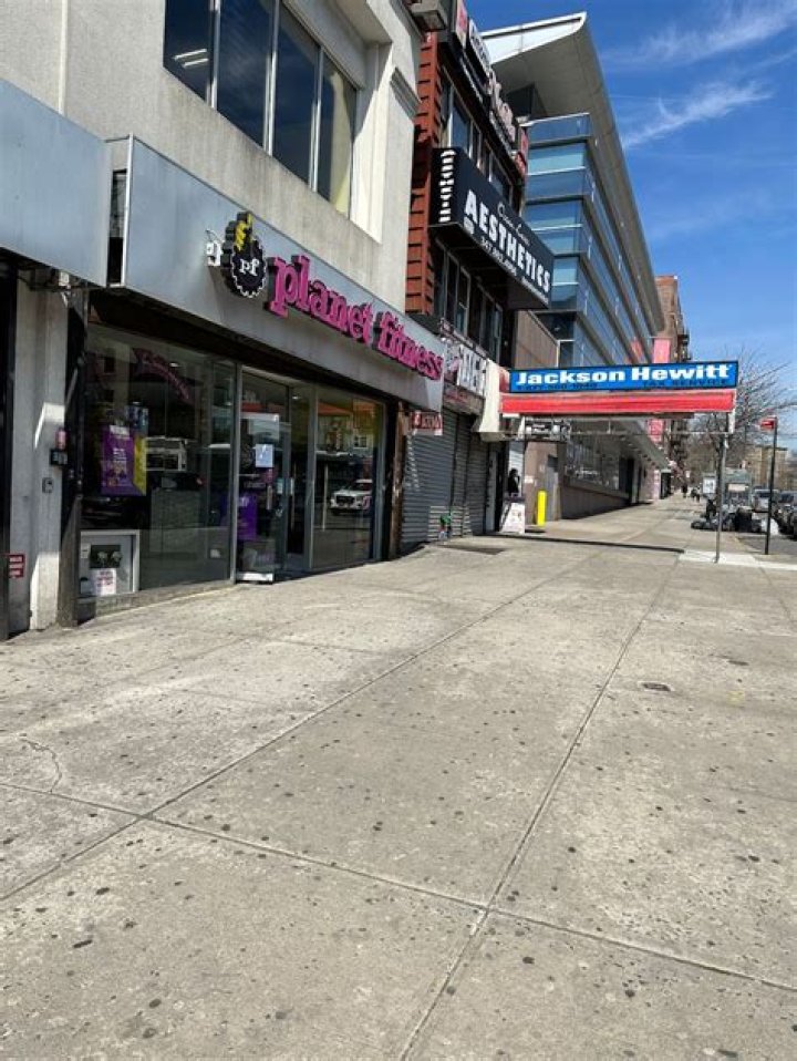 Why planet Fitness Bronx (FORDHAM RD) NY?