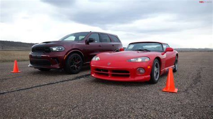 Will a viper beat a hellcat?